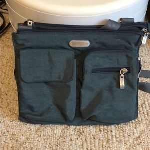Baggallini crossbody bag